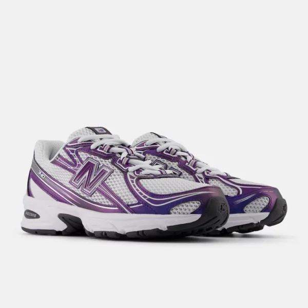 New Balance 740 Raisin – Image 3